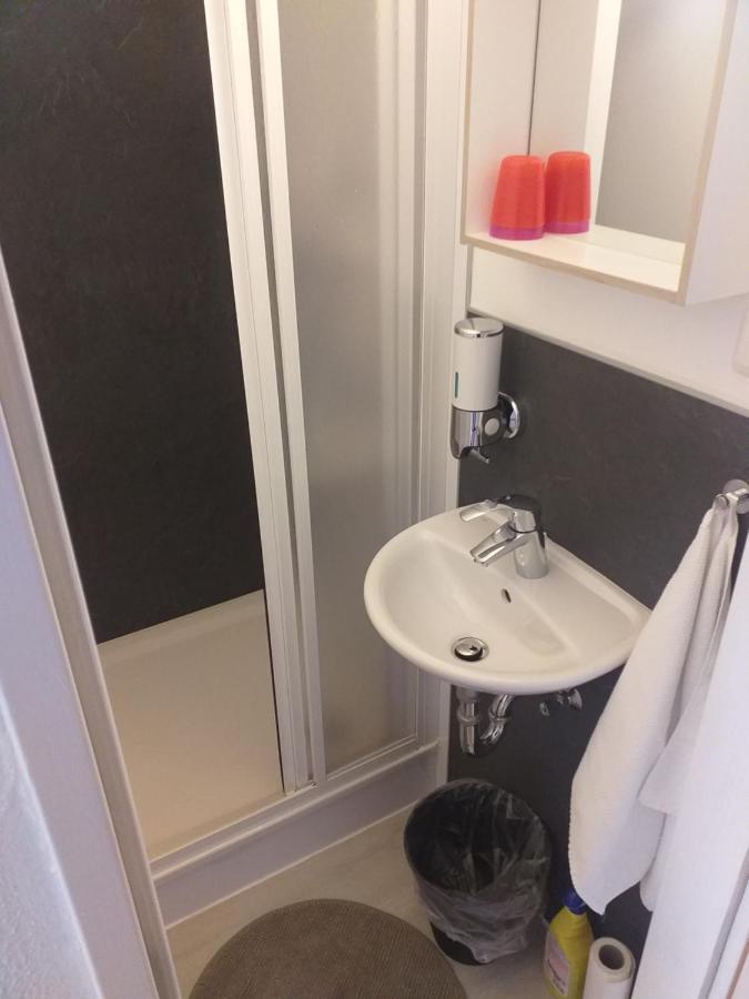 Relax Aachener Boardinghouse Budget Exteriör bild