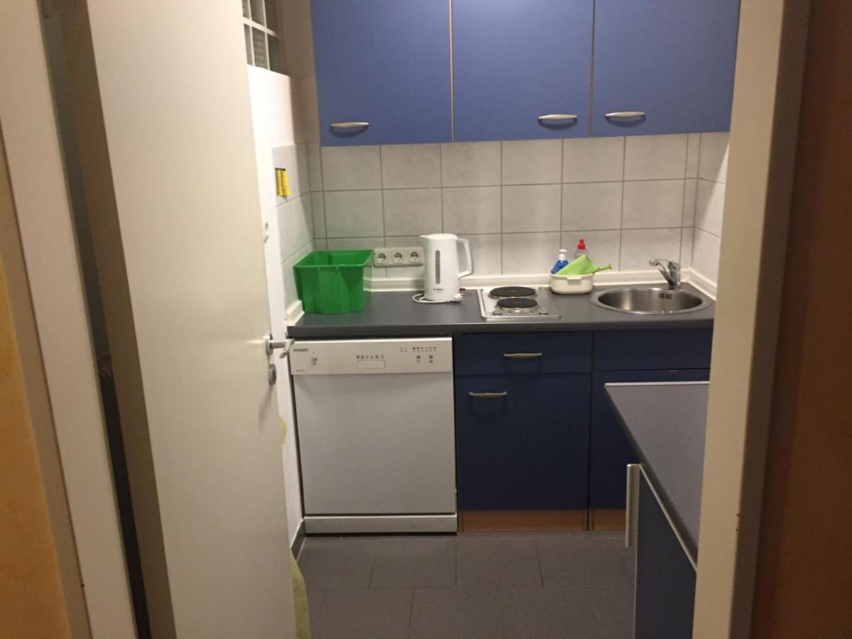 Relax Aachener Boardinghouse Budget Exteriör bild