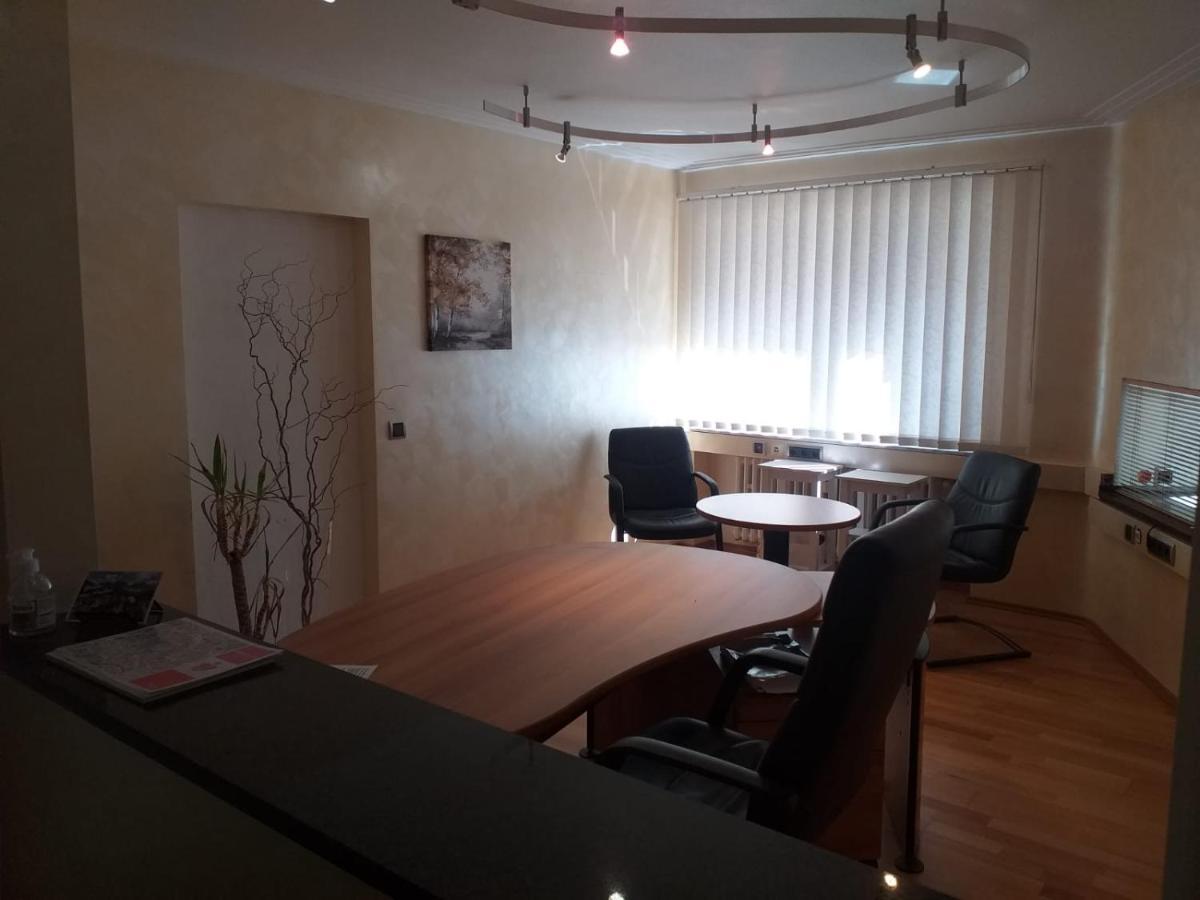 Relax Aachener Boardinghouse Budget Exteriör bild
